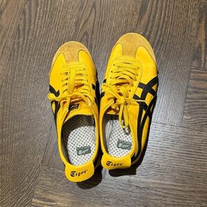 Onitsuka Tiger by Asics Yellow and Black Trainers